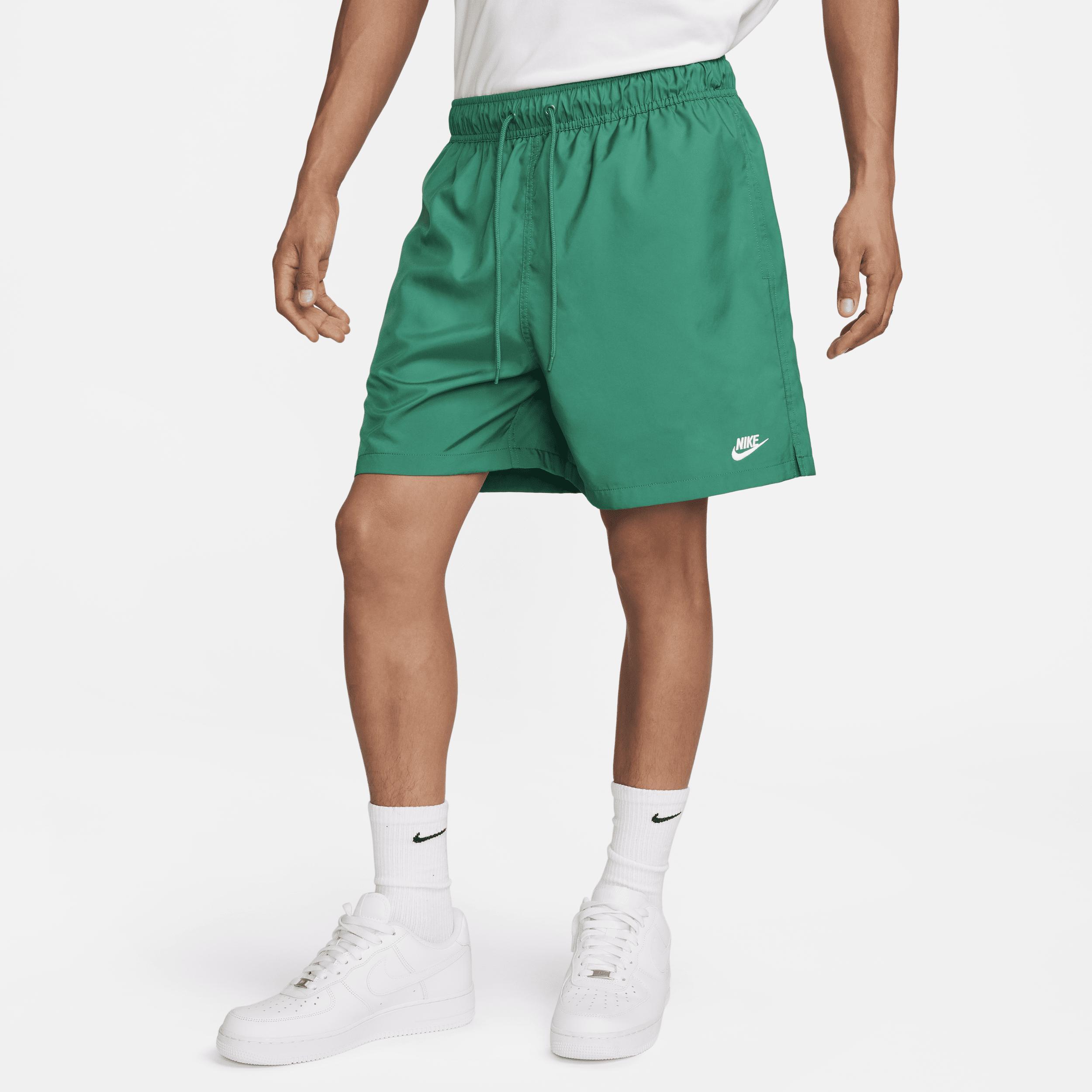 Nike Men's Club Woven Flow Shorts Product Image