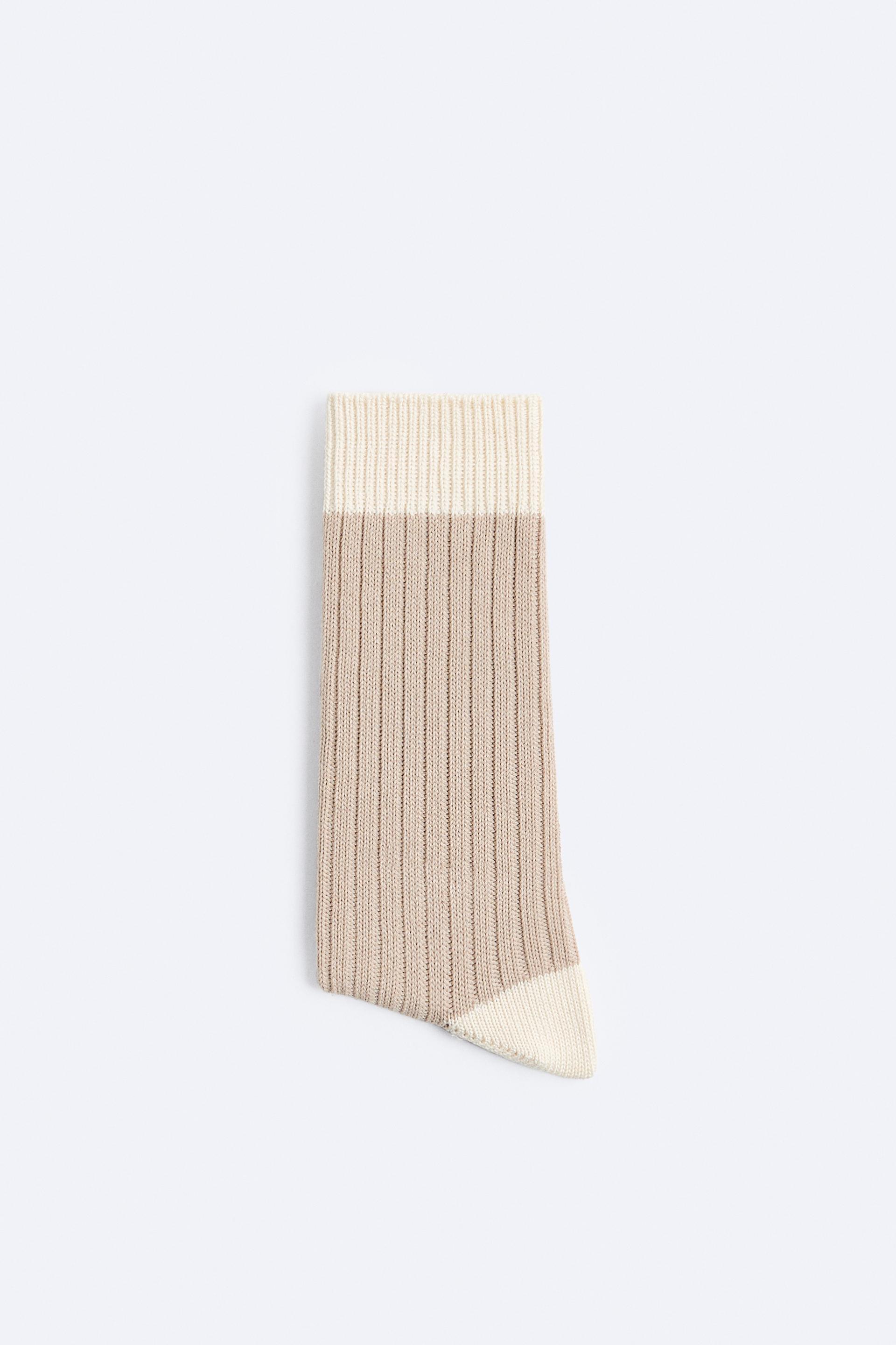 CONTRAST SOCKS Product Image