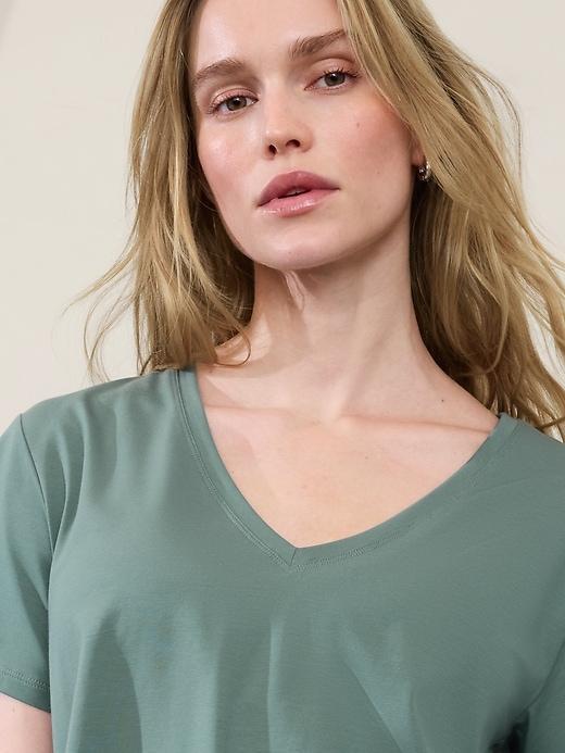 Essential V-Neck Tee Product Image