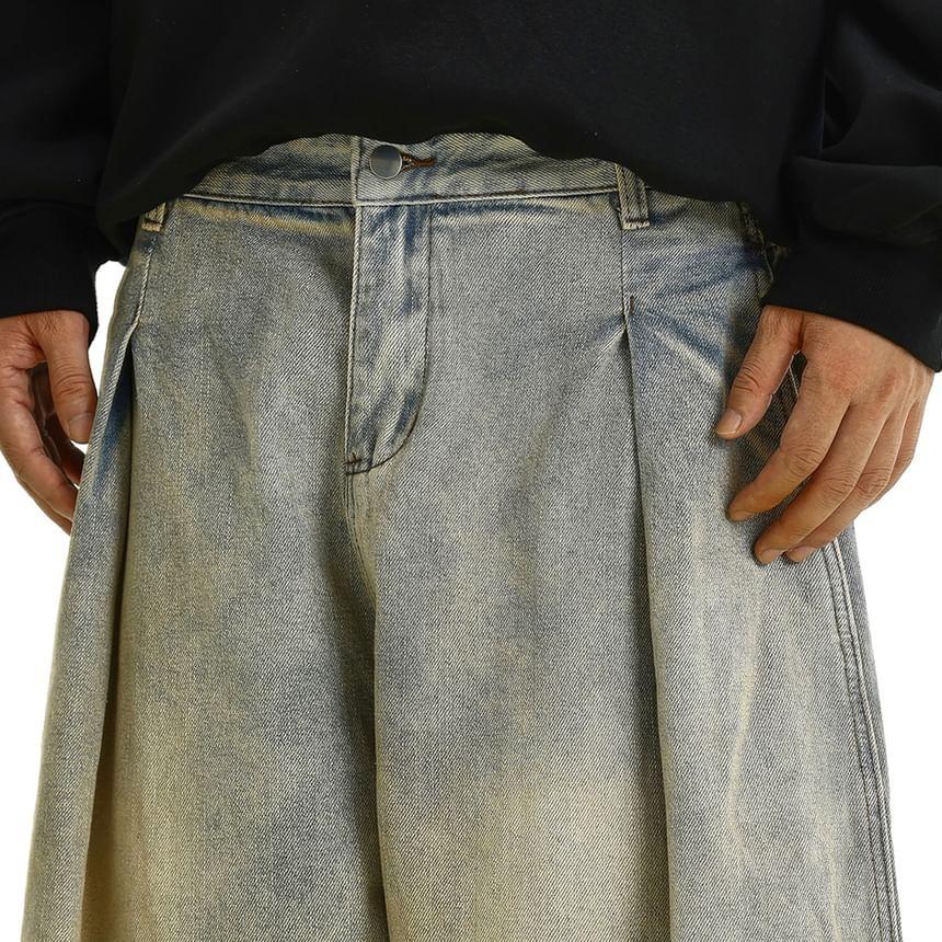 Mid Rise Washed Wide Leg Jeans Product Image