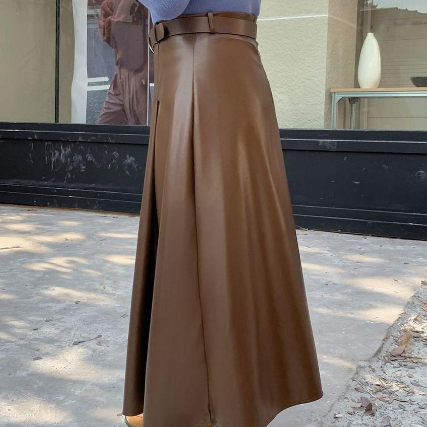 Plus Size High Rise Plain Inverted Pleated Faux Leather Maxi A-Line Skirt Product Image