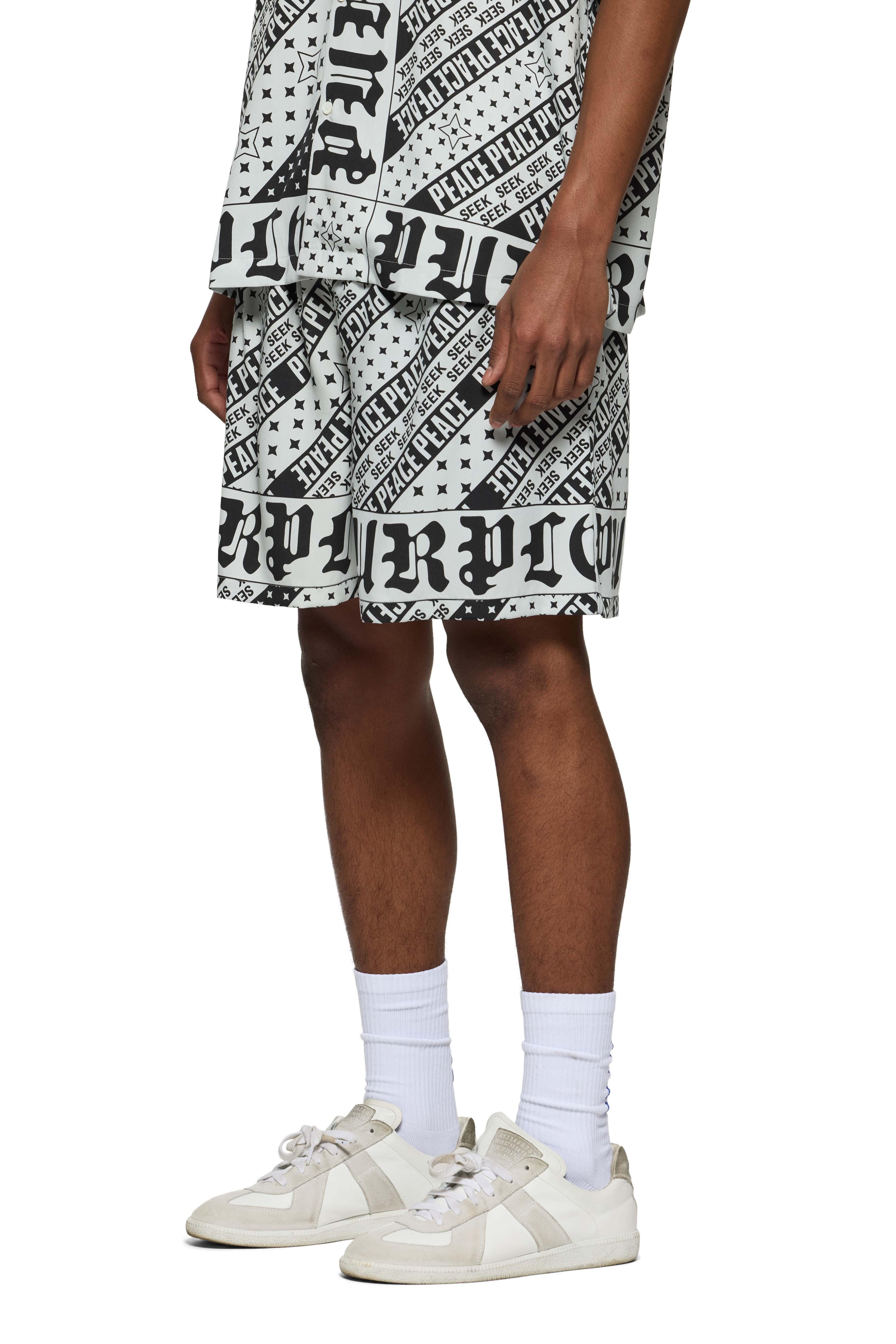 Flag Bandana Shorts Male Product Image