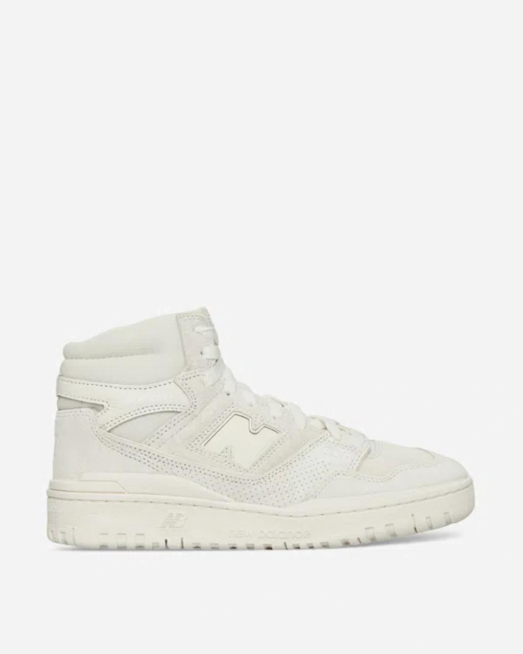 NEW BALANCE 650 Suede High-top Sneakers In White Product Image