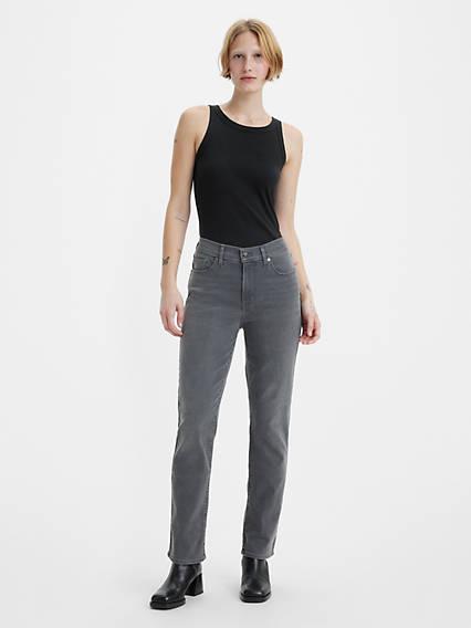 Classic Straight Women's Jeans Product Image