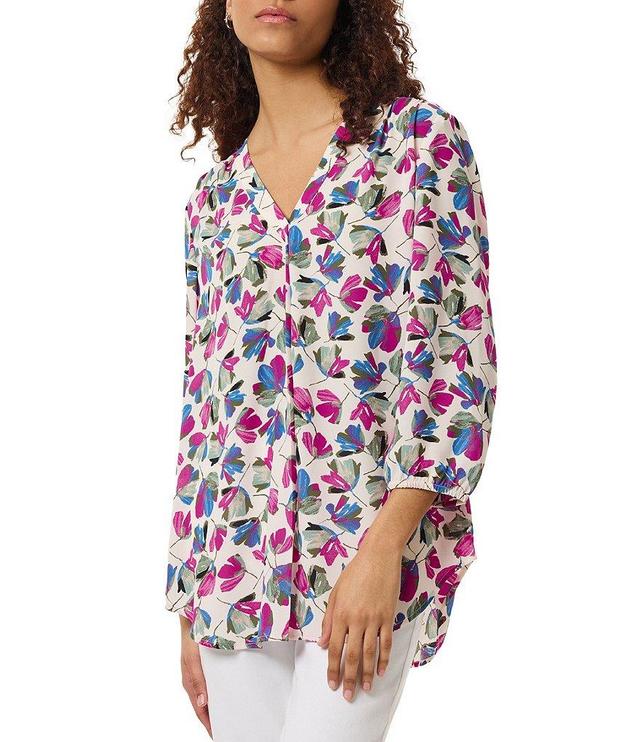 Jones New York Floral Printed V Neckline 3/4 Sleeve Tunic Product Image