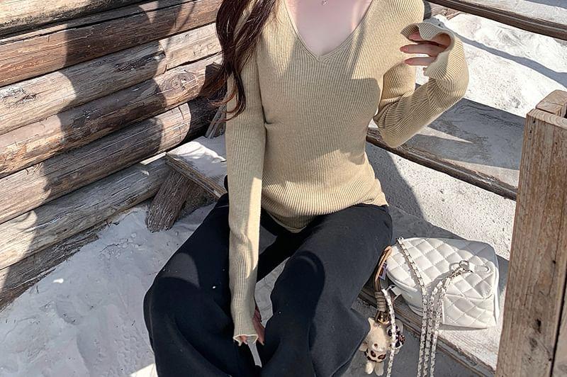 V-Neck Ribbed-Knit Top in 5 Colors Product Image