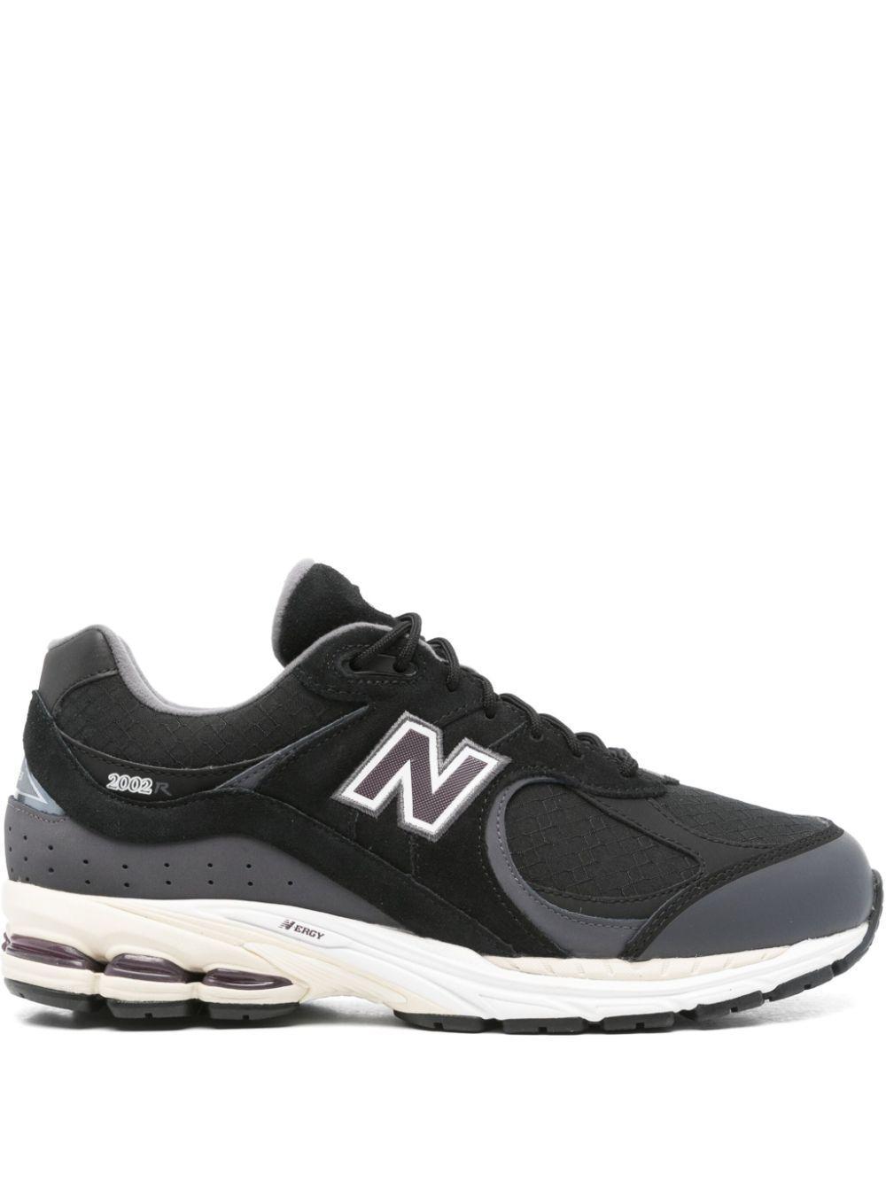 NEW BALANCE 2002r Panelled Sneakers In Navy Product Image