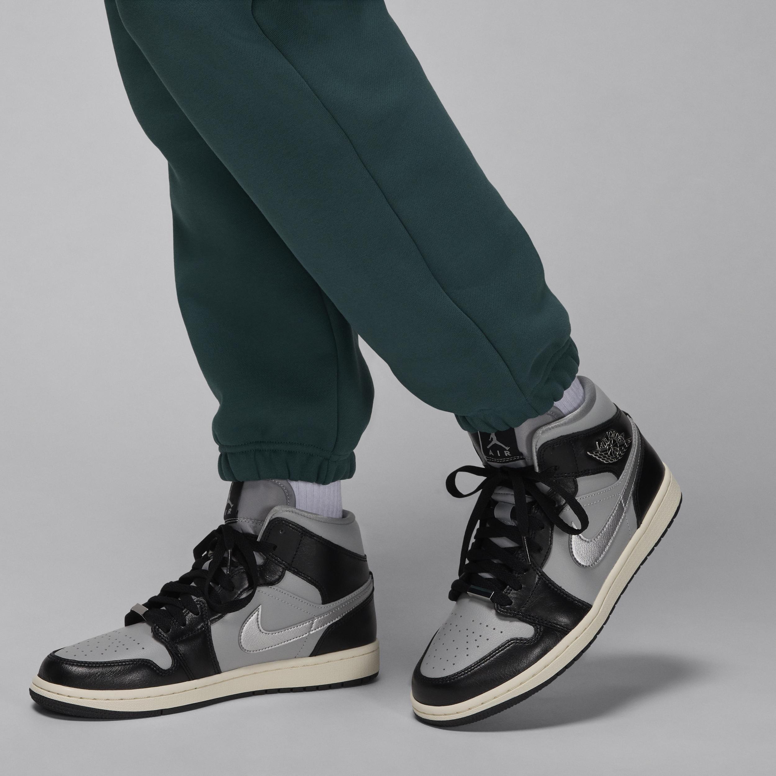 Womens Jordan Flight Fleece Pants Product Image