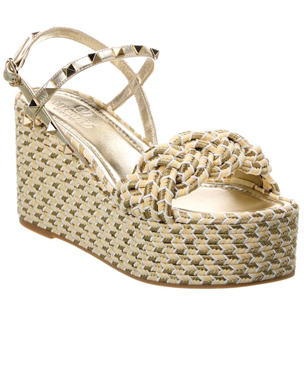 Rockstud 95 Leather Platform Sandal In Gold Product Image