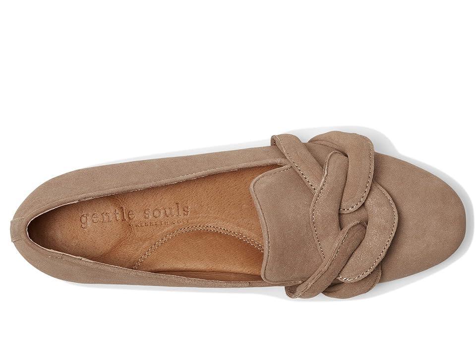 Gentle Souls by Kenneth Cole Eugene Chain (Mushroom) Women's Shoes Product Image