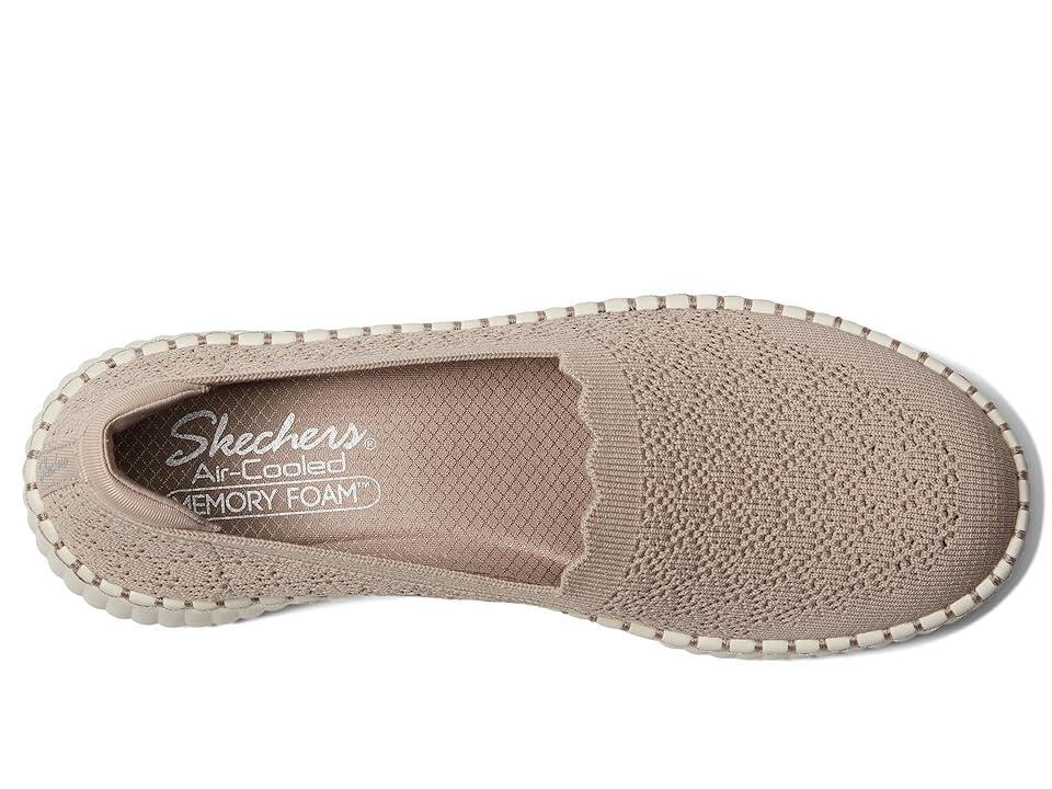 SKECHERS Wilshire - Blvd Women's Shoes Product Image