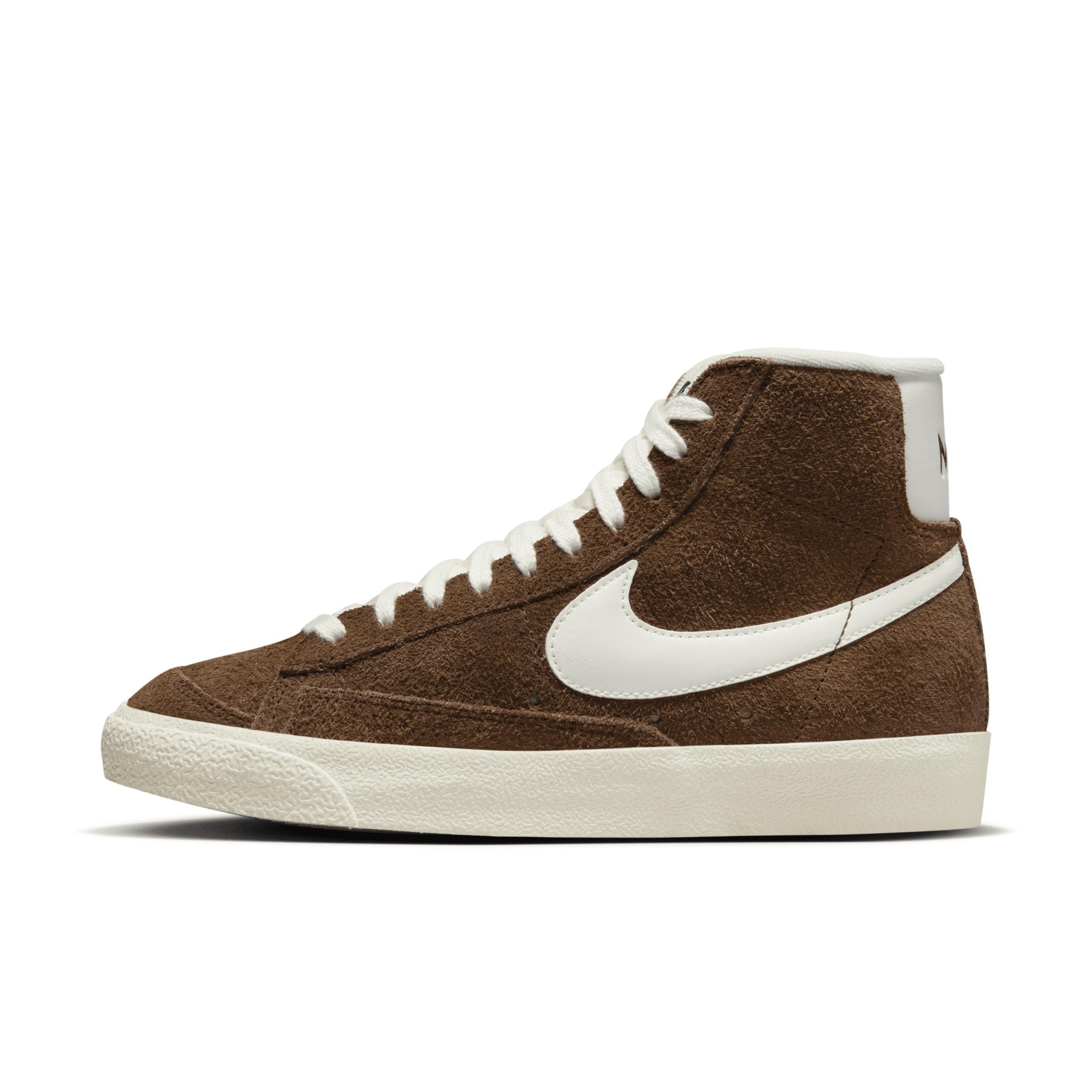 Nike Blazer Mid 77 Vintage Sneaker Product Image