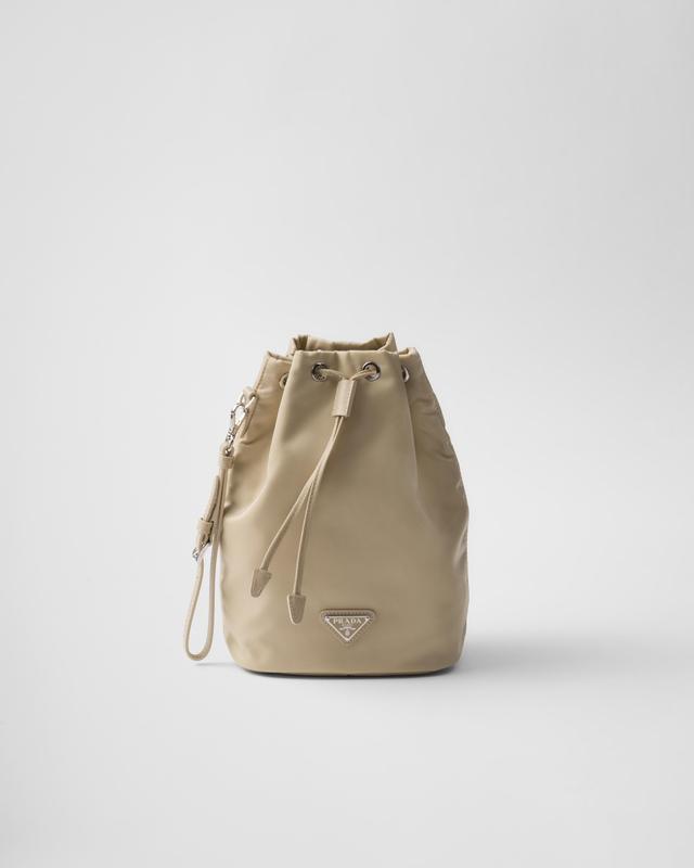 Re-Nylon pouch Product Image