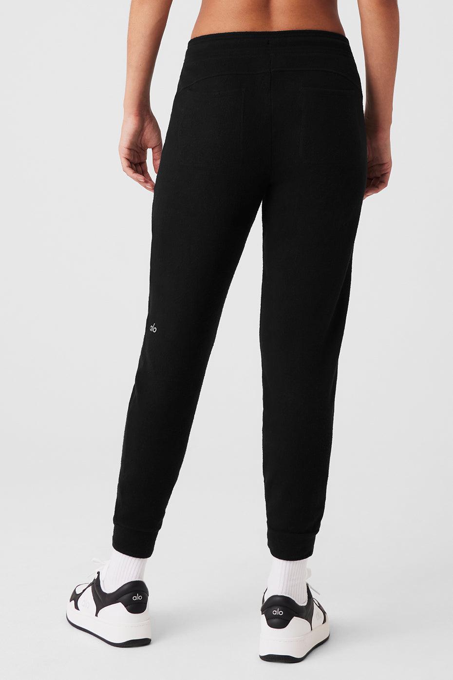 Soho Sweatpant | Alo Yoga Product Image