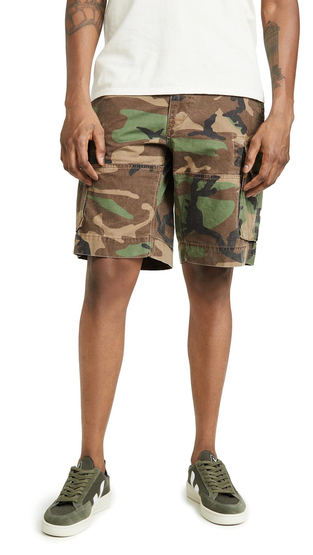 Men's Big & Tall Relaxed Fit 10" Camouflage Cotton Cargo Shorts In Green Product Image