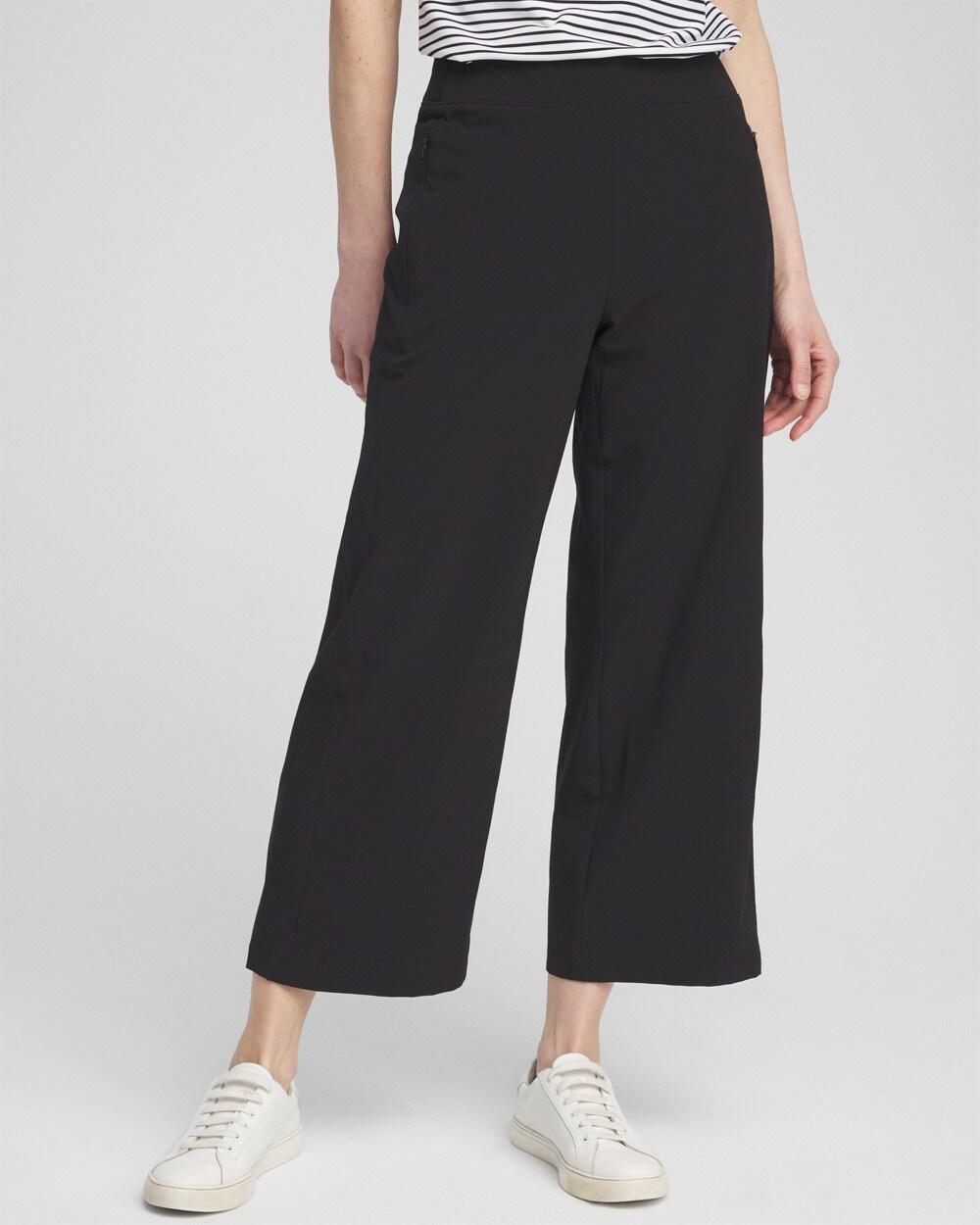 Women's Wide Leg Cropped Capri Pants Product Image