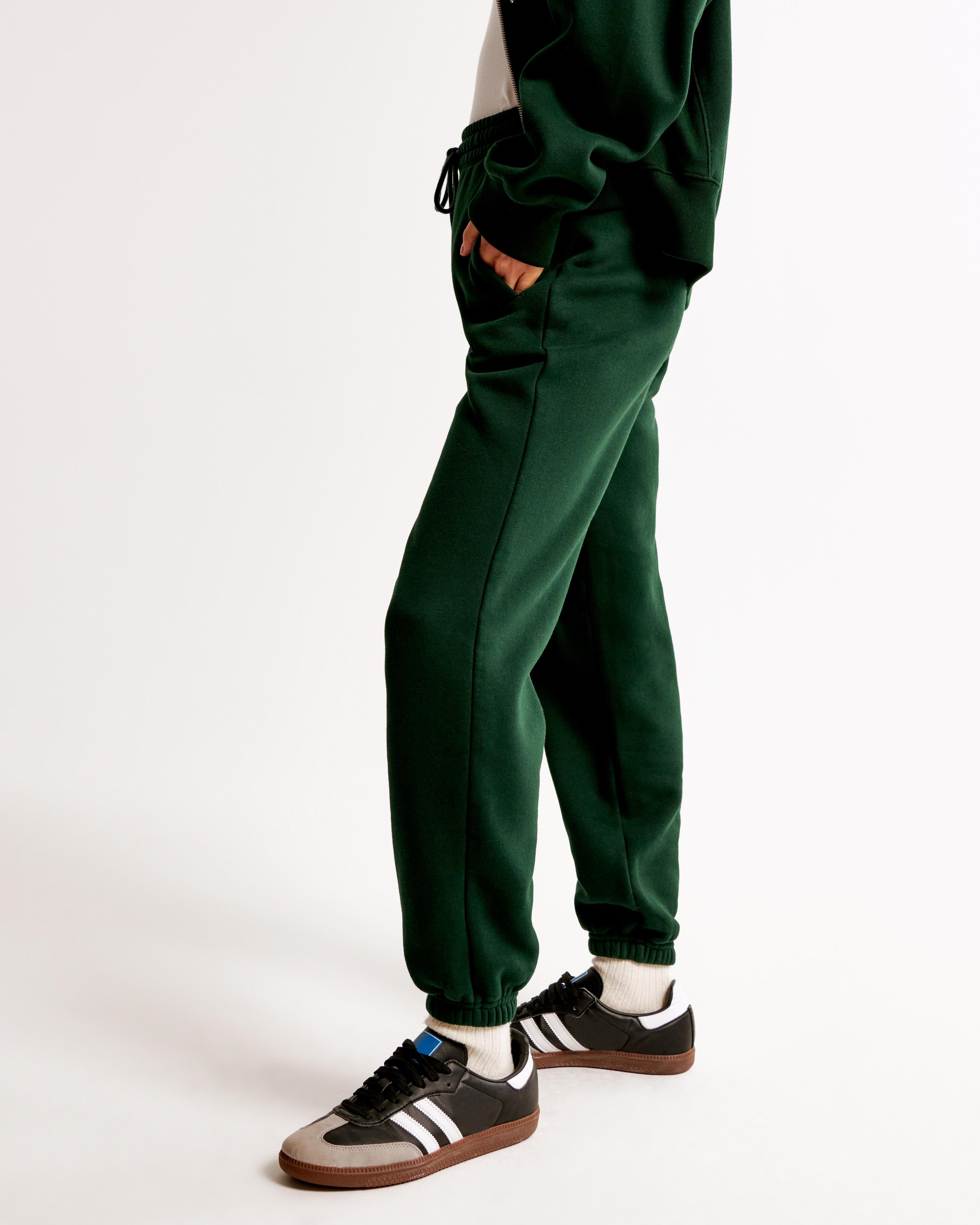 Essential Sunday Sweatpant Product Image