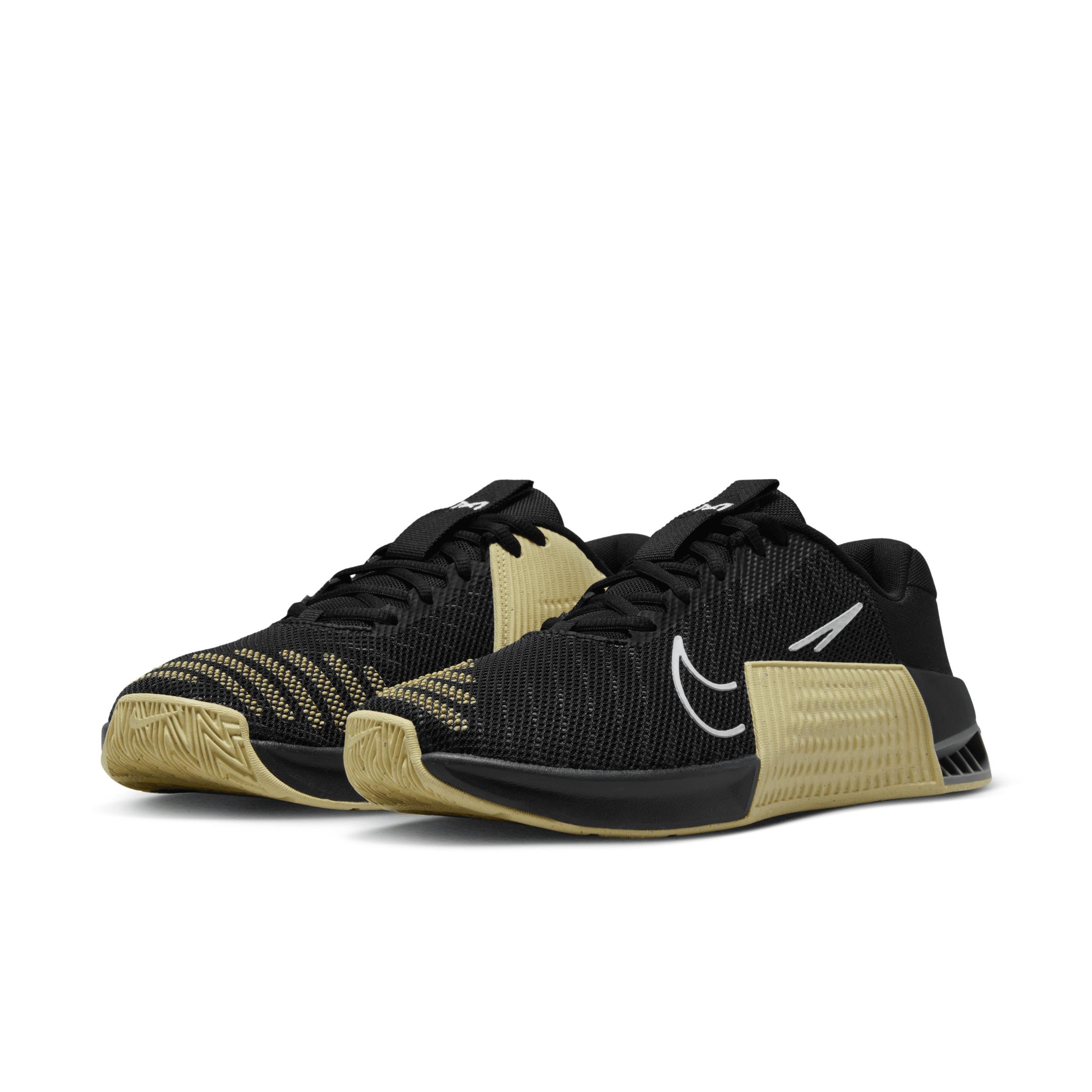 Nike Men's Metcon 9 (Team) Workout Shoes Product Image