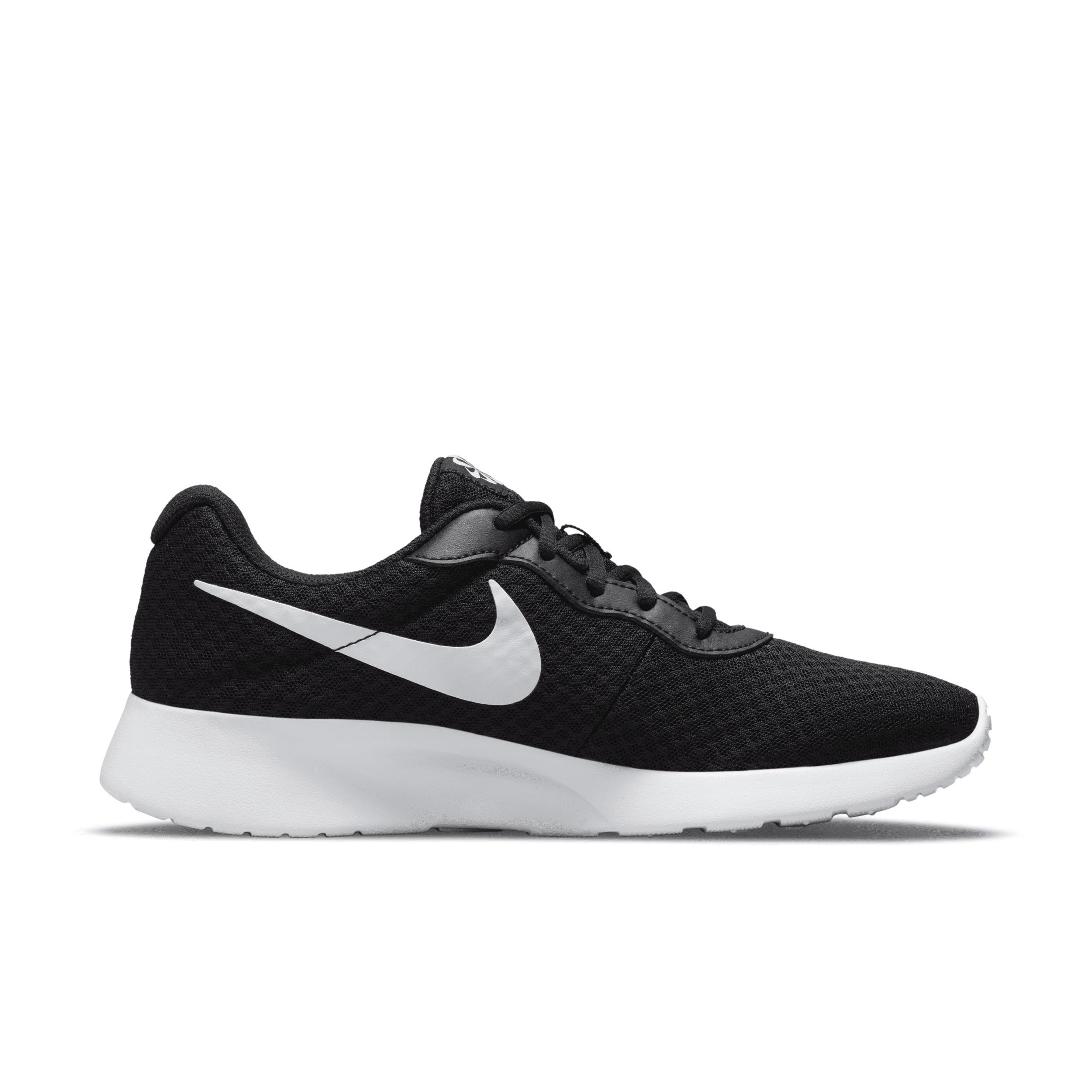 Nike Tanjun Womens Running Shoes Product Image