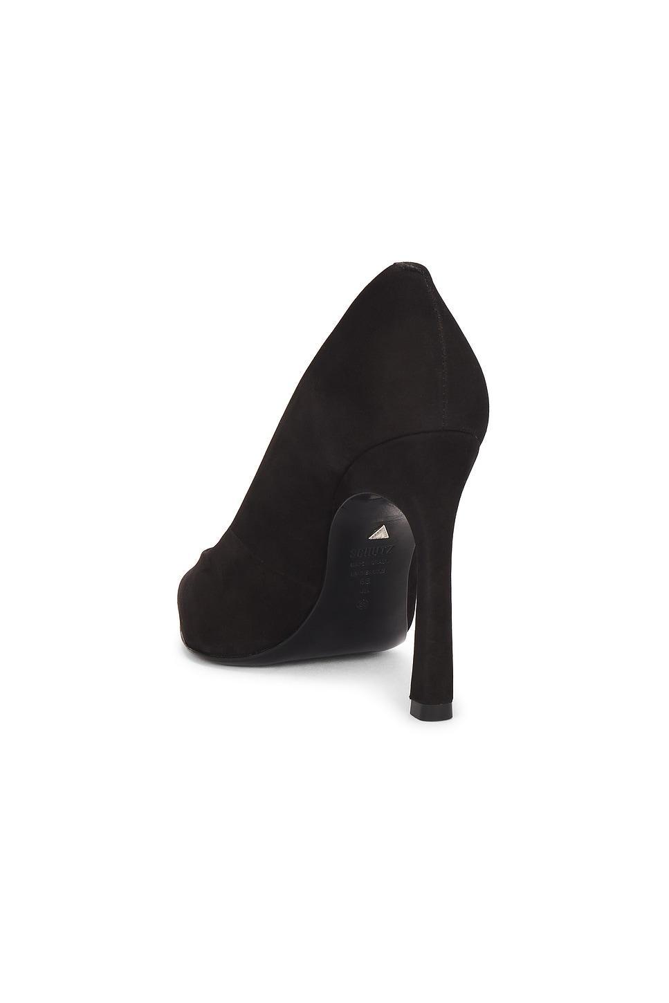 Lou Curve Pump Schutz Product Image