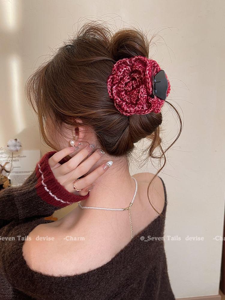 Floral Yarn Acrylic Hair Claw Clip Product Image