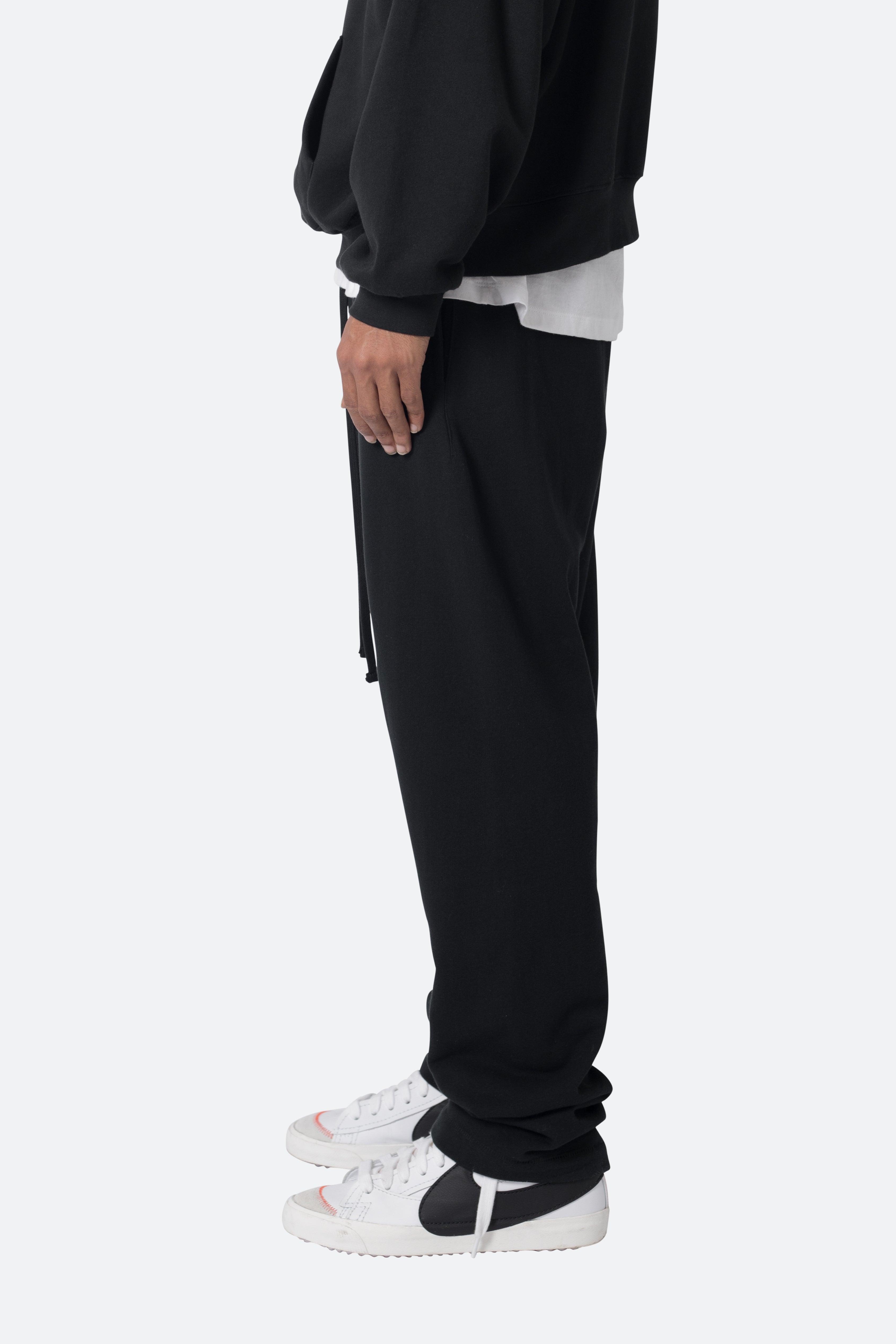 Relaxed Every Day Sweatpants - Black Product Image