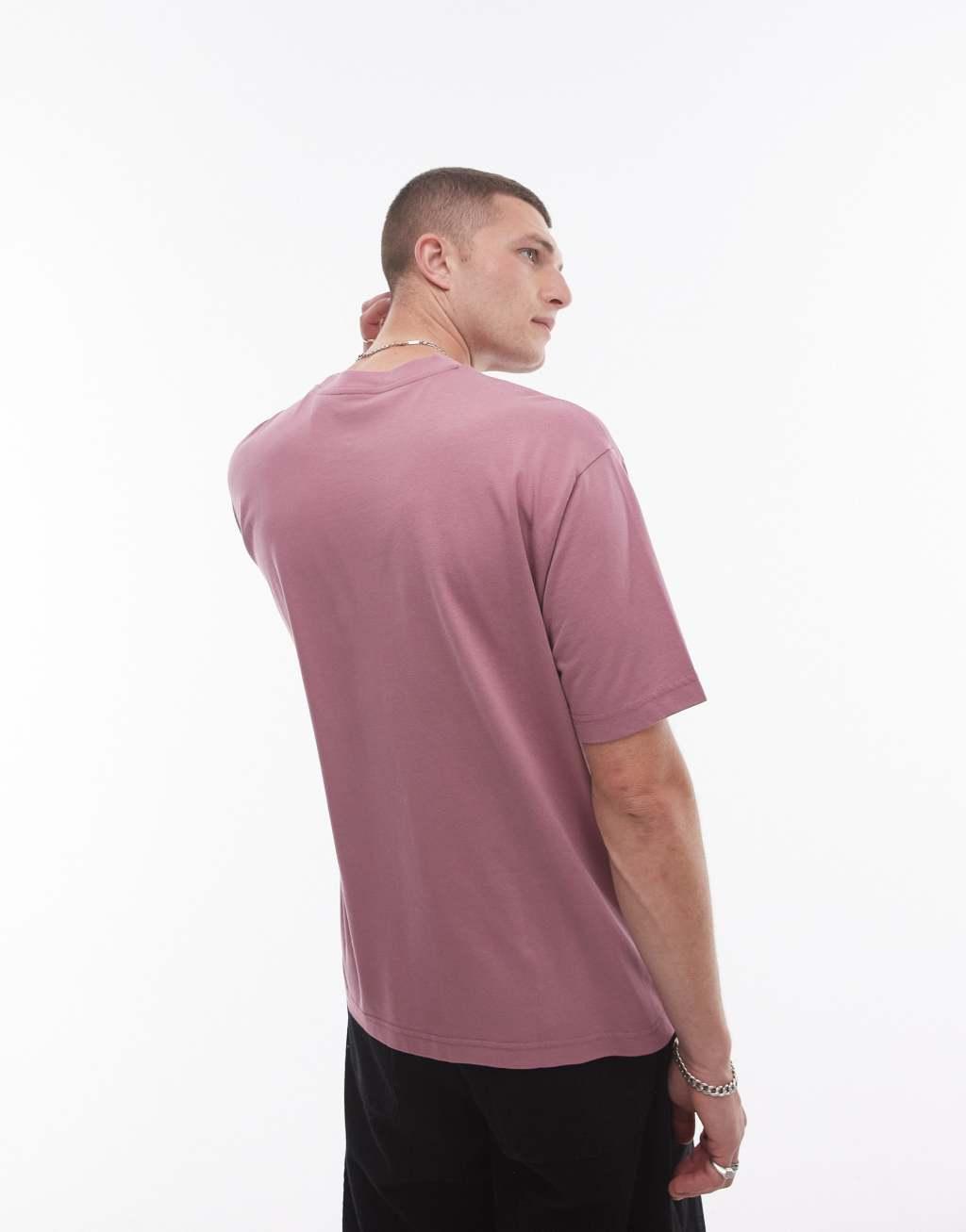 Levi's Skateboarding cube print boxy fit T-shirt in pink Product Image