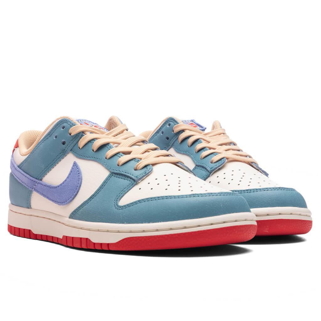 Dunk Low Premium - Pale Ivory/Royal Pulse/Denim Turq Male Product Image