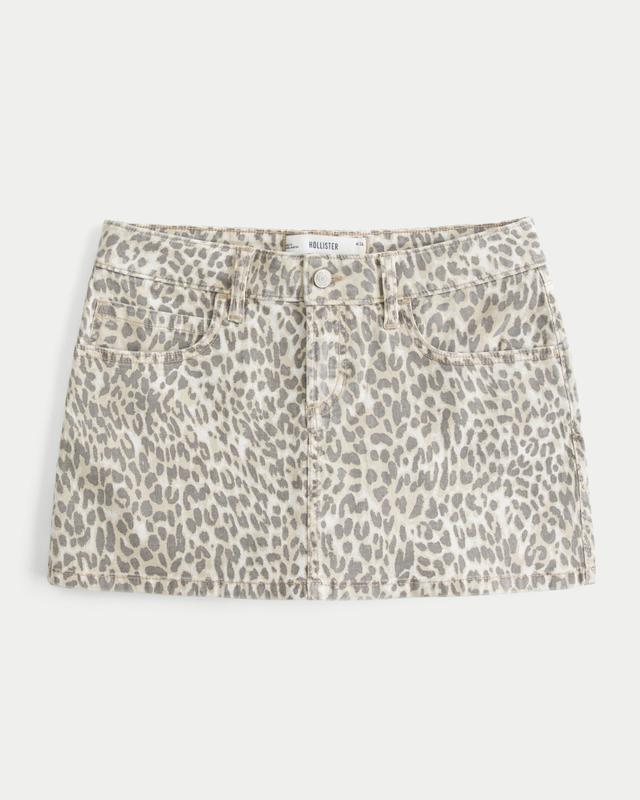 Low-Rise Leopard Print Mini Skirt Product Image