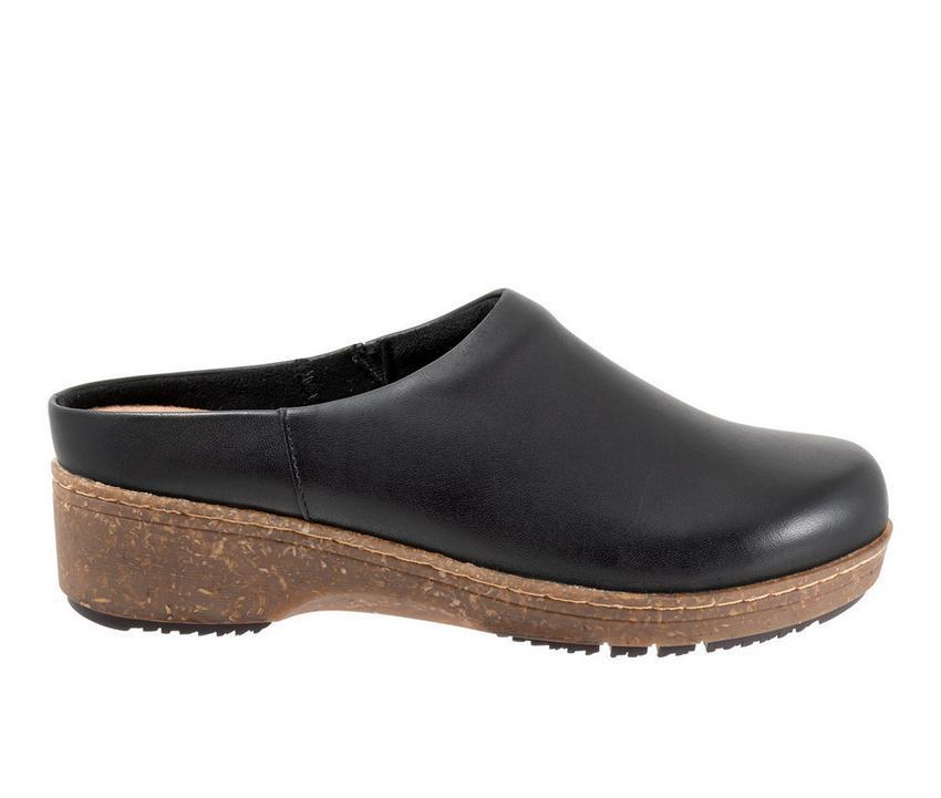 Women's Softwalk Arvada Clogs Product Image