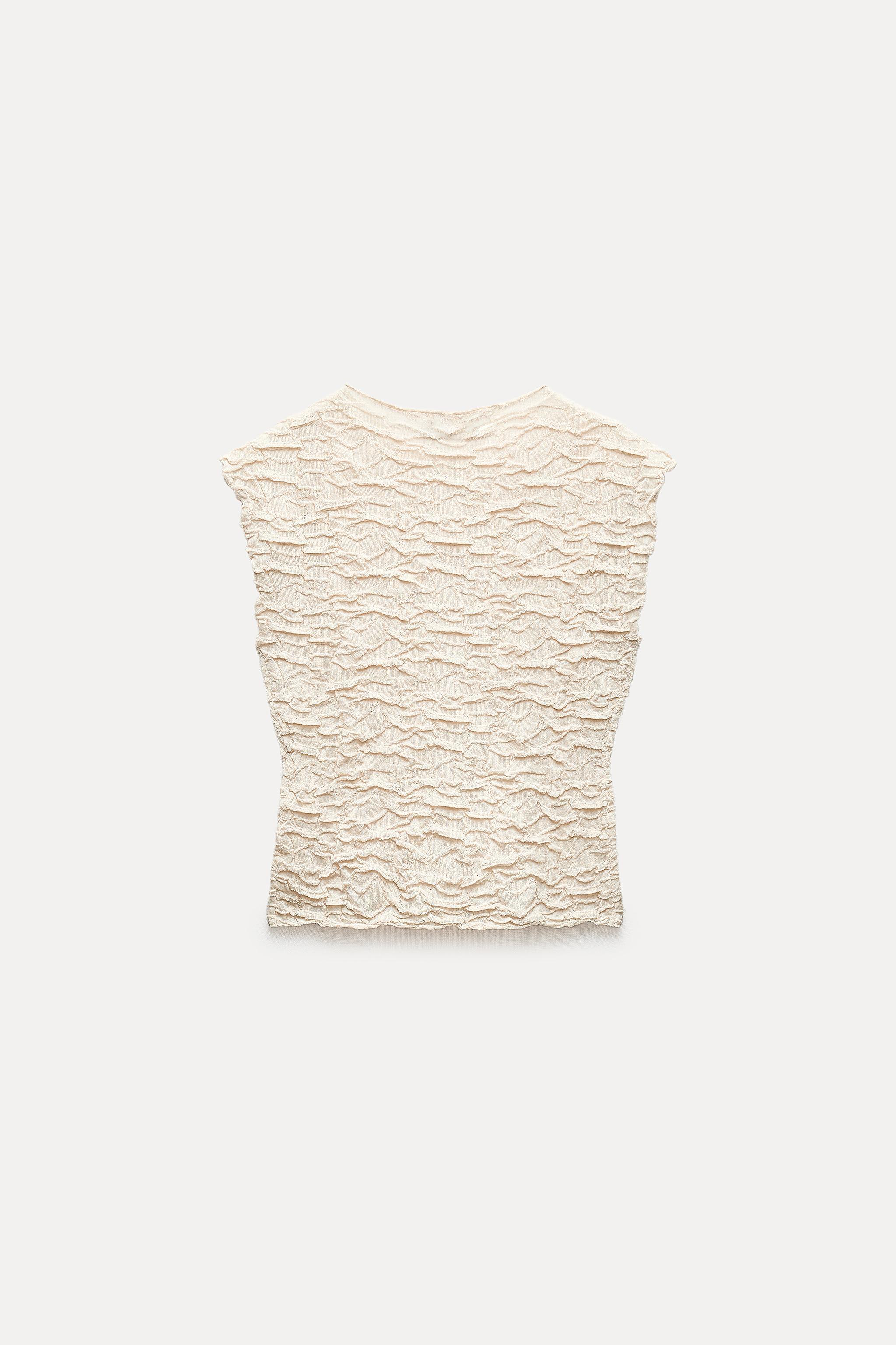 WRINKLED EFFECT KNIT TOP Product Image