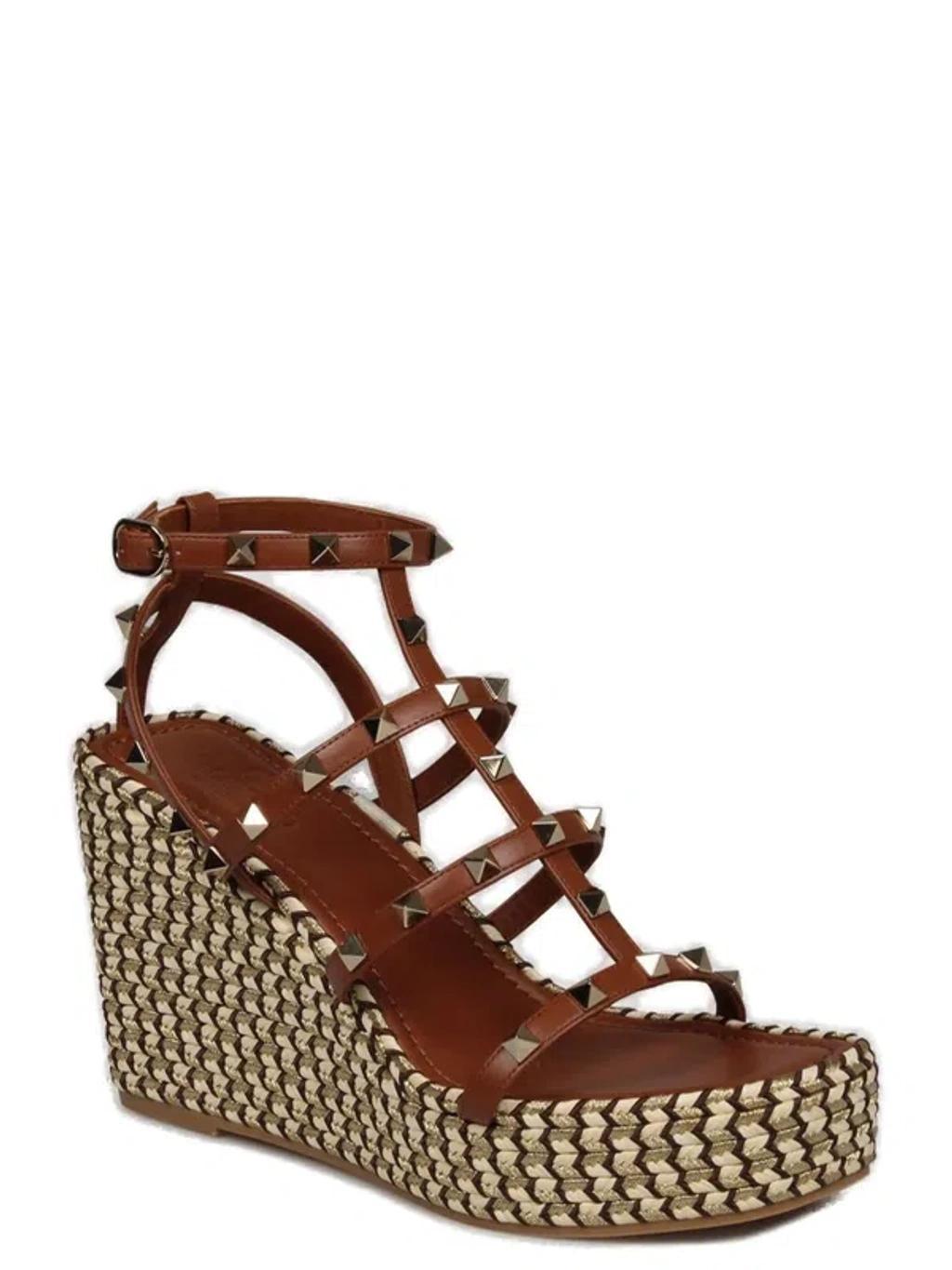 Valentino Rockstud Caged 95 Leather Wedge Sandal In Brown Product Image