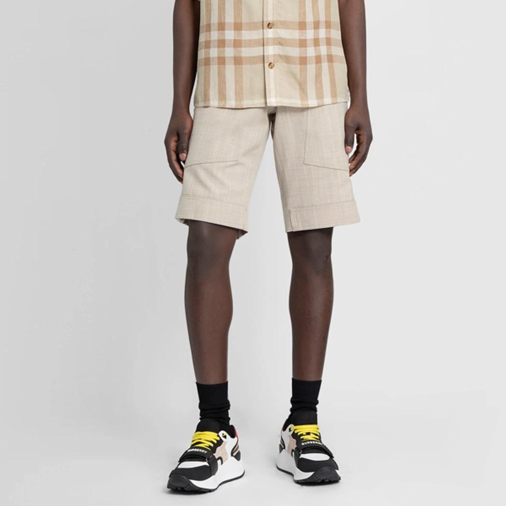 Cuff Detail Wool Cargo Shorts In Beige Product Image