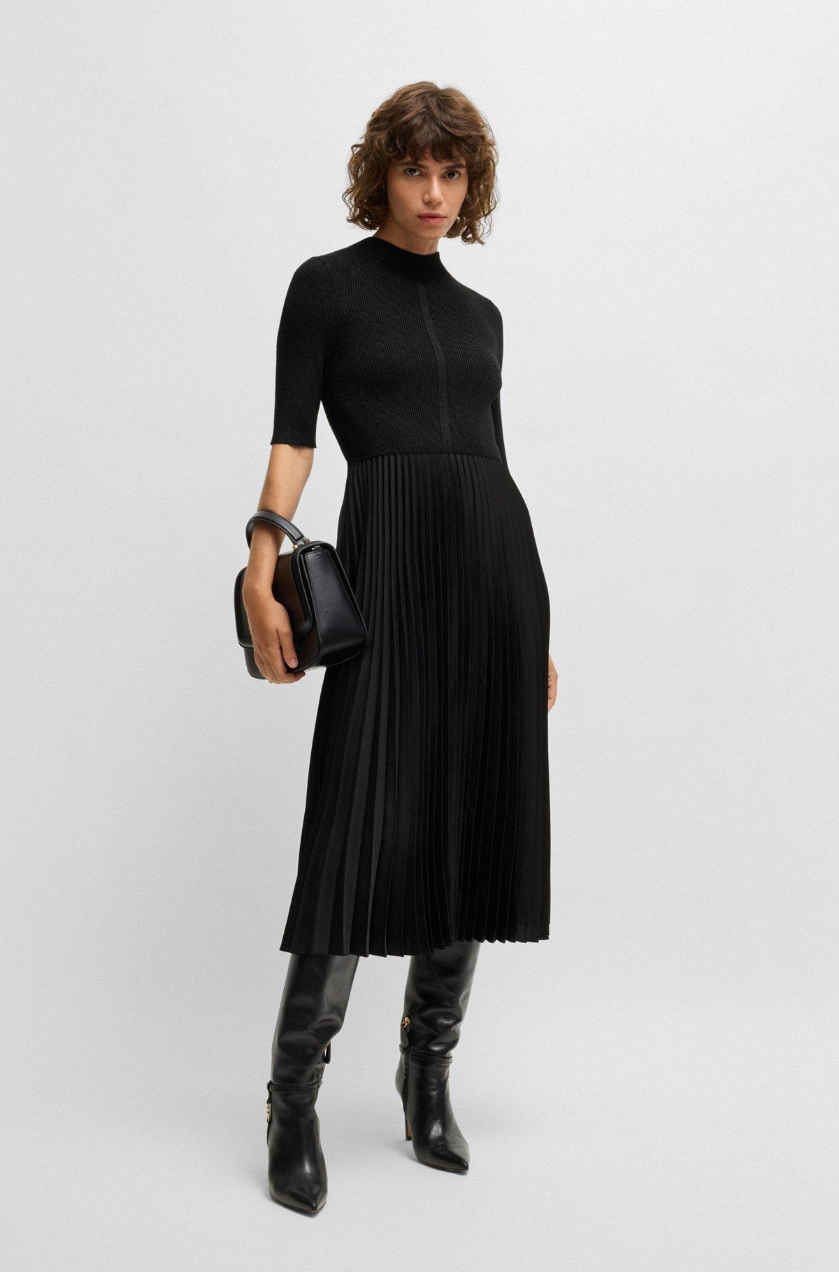 Cropped-sleeve dress with plissé skirt Product Image