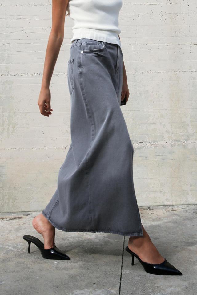 Z1975 SLIT DENIM MIDI SKIRT Product Image