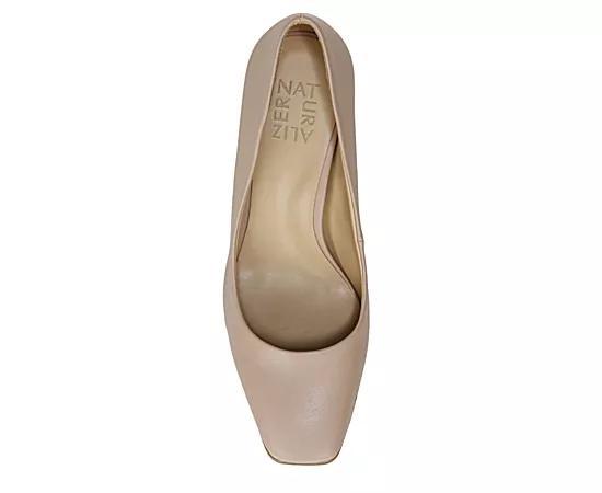 Naturalizer Womens Warner Dress Pumps Product Image