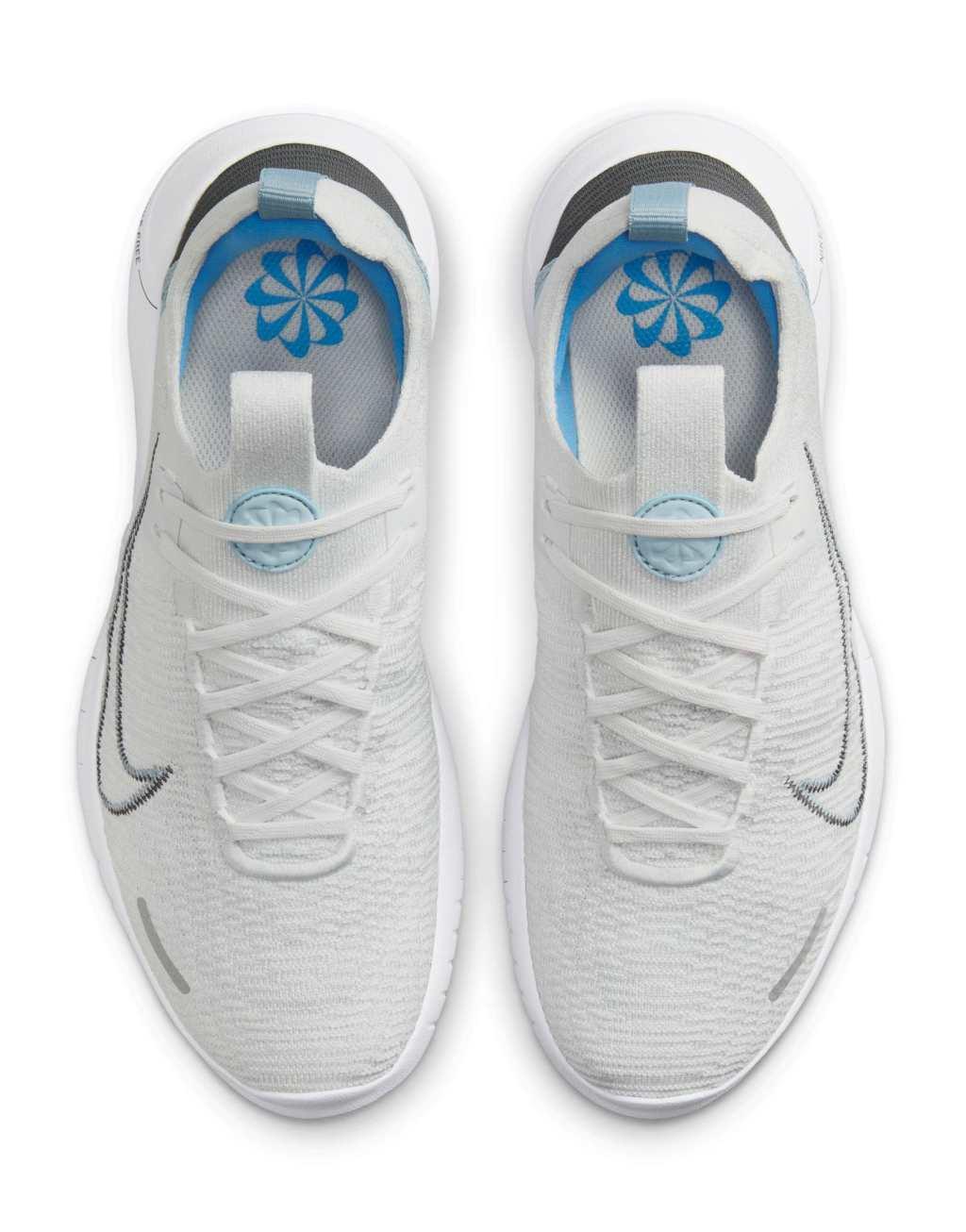 Nike Running Free Run NN sneakers in gray and white Product Image