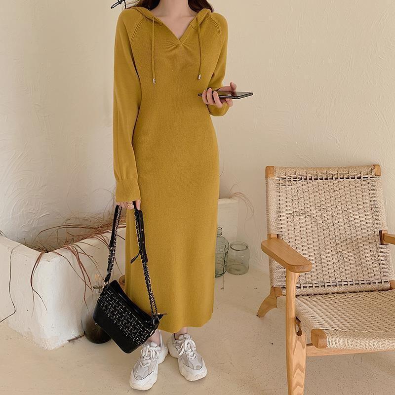 Long-Sleeve V-Neck Drawstring Ribbed Midi Sheath Knit Dress Product Image