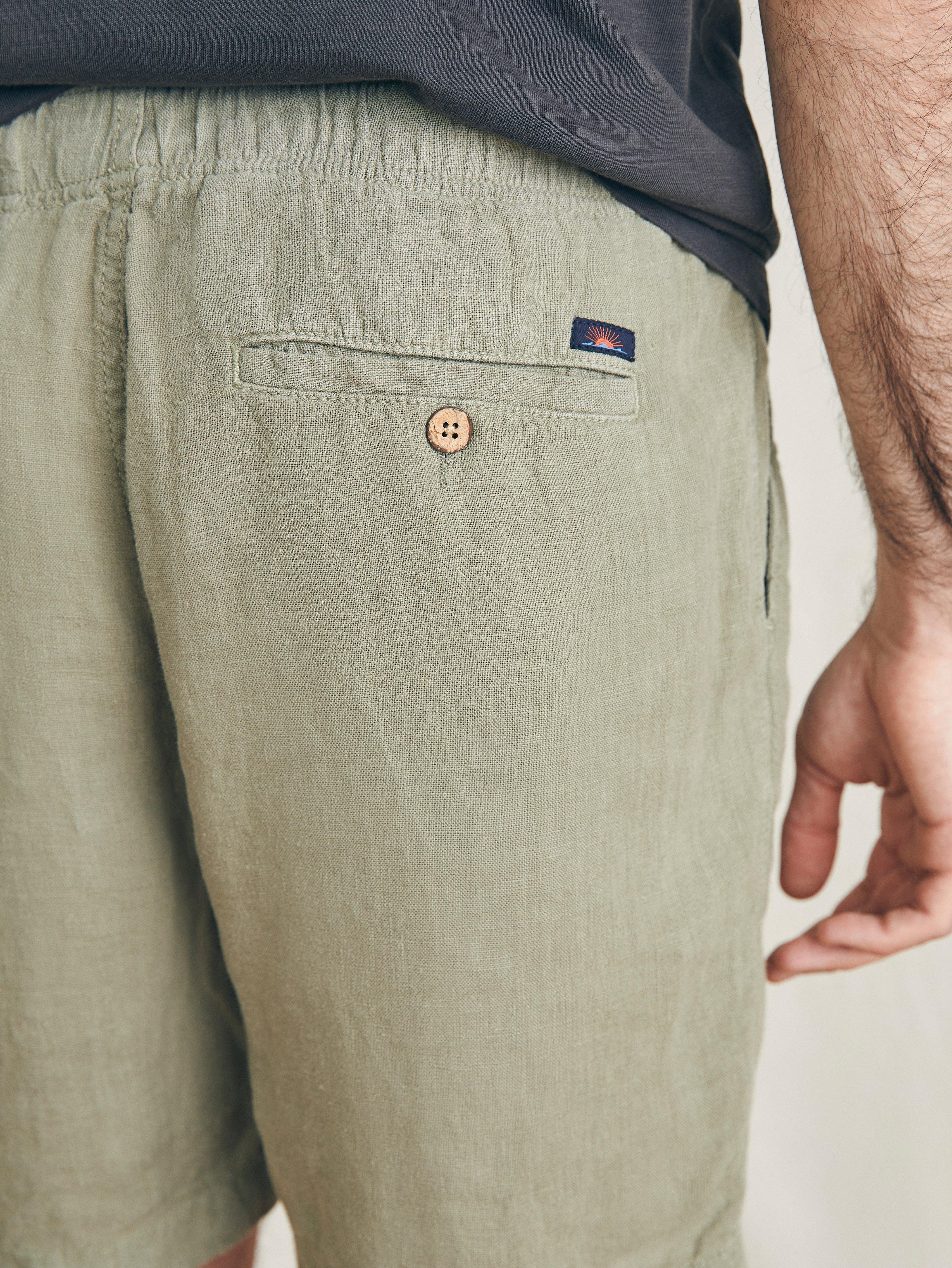 Essential Linen Short (6.5" Inseam) - Canyon Olive Male Product Image