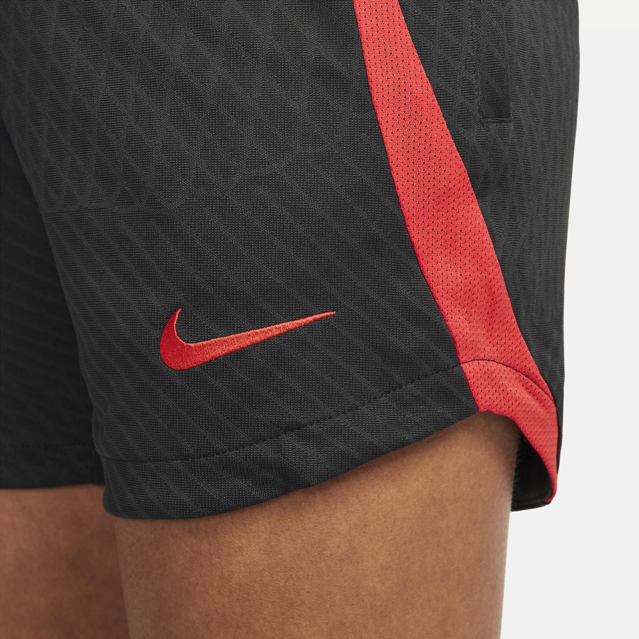 Womens Nike Black Uswnt Strike Performance Shorts Product Image