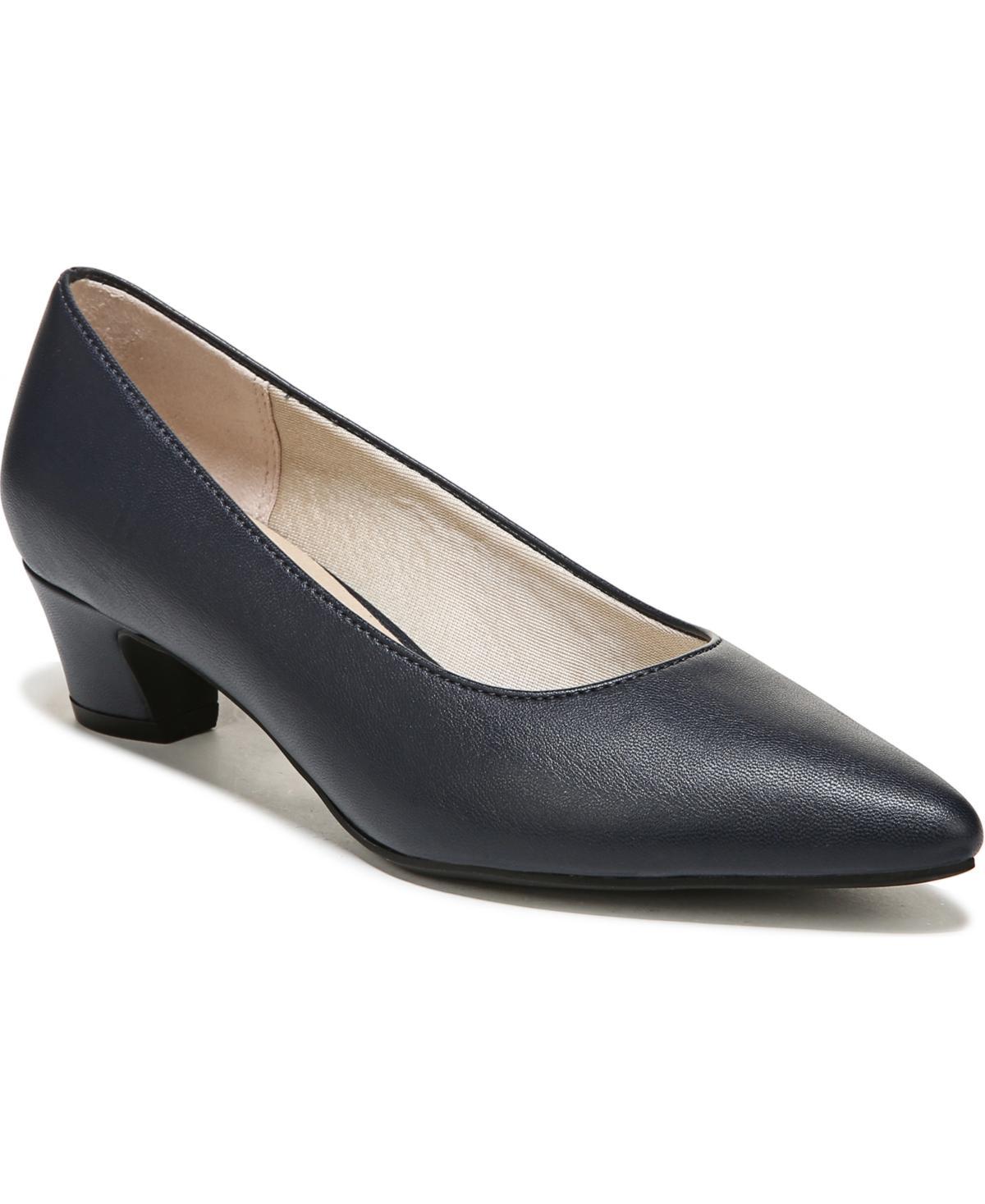 LifeStride Minx Pointed Toe Pump Product Image