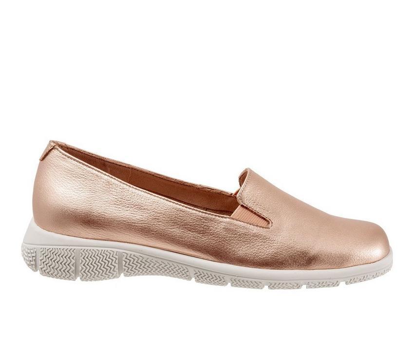 Women's Trotters Universal Slip-On Shoes Product Image