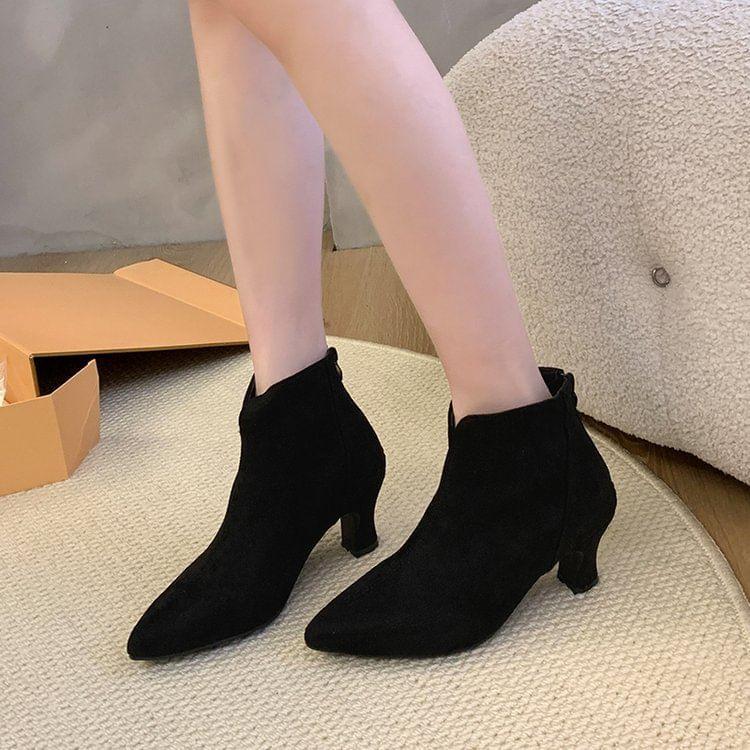 Low Heel Pointed Short Boots product image