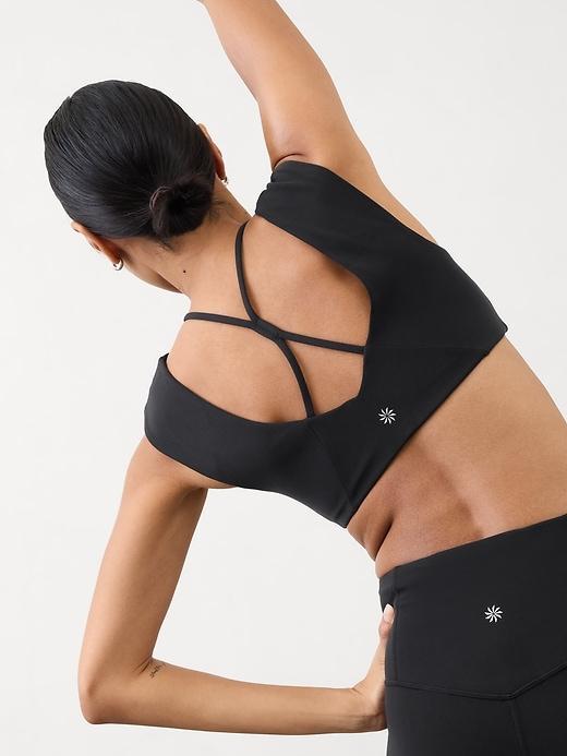 Cinch Built-In Bra Crop Tee Product Image