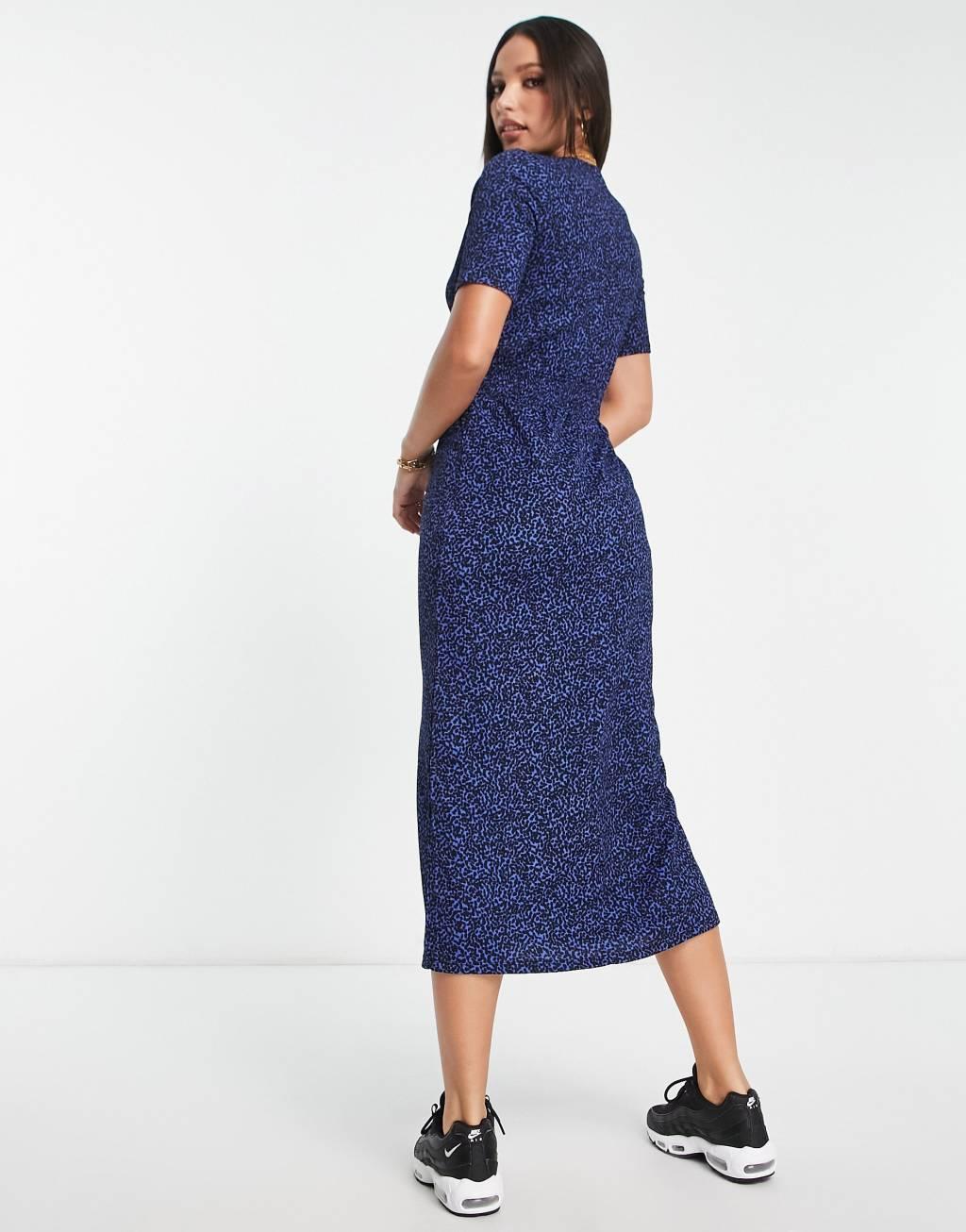 New Look Tall shirred waist midi dress in blue animal Product Image