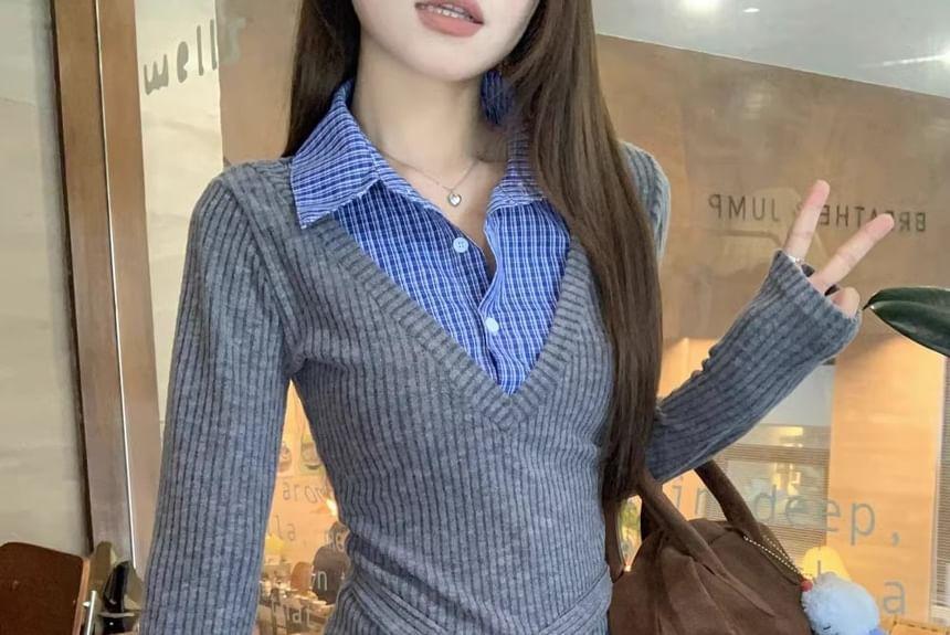 Long-Sleeve Collar Plain Plaid Panel Mock Two-Piece Ribbed Tee Product Image