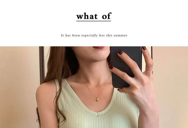 V-Neck Plain Cropped Tank Top Product Image