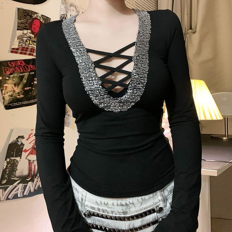 Long Sleeve V-Neck Cross-Strap Glitter Slim-Fit Top Product Image