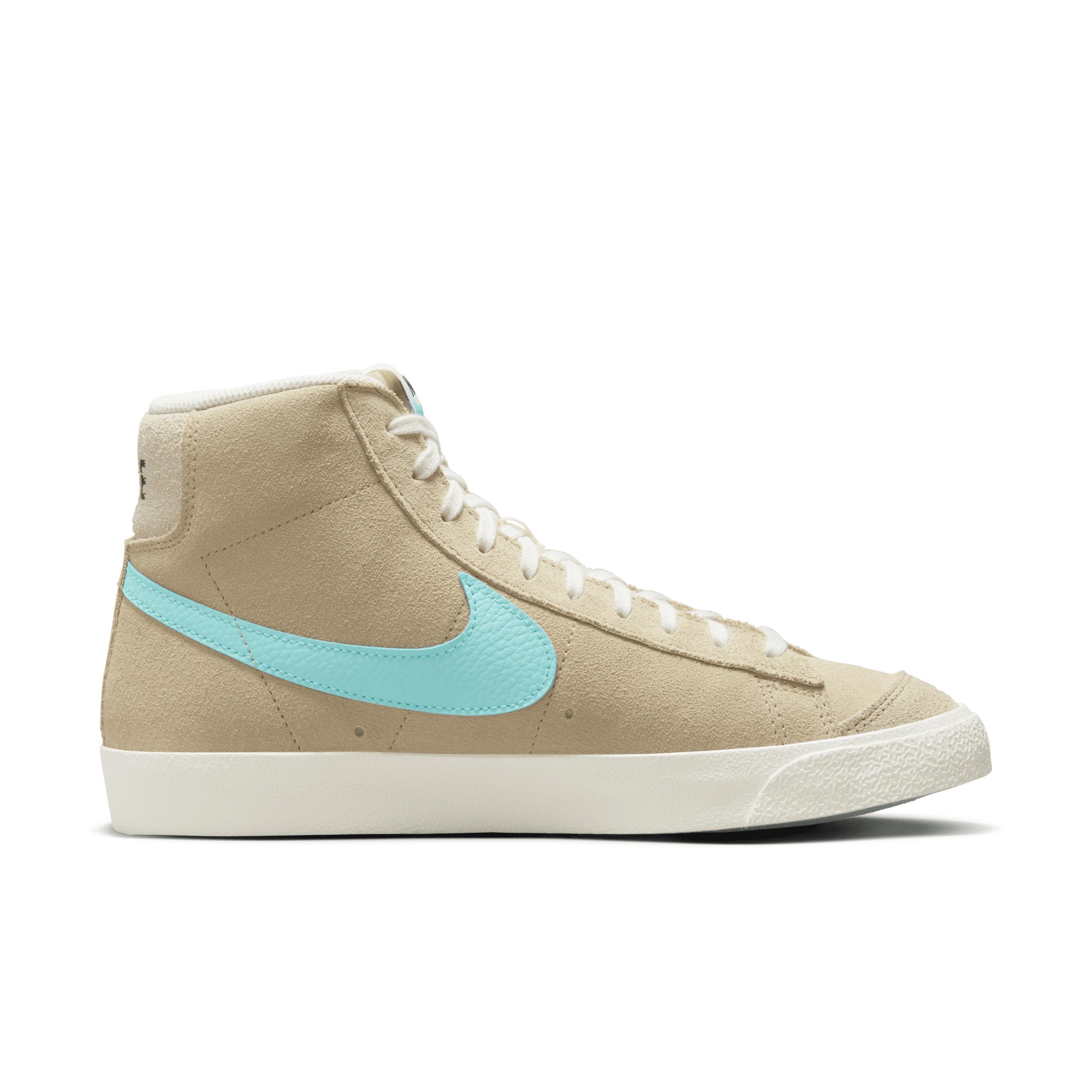 Nike Blazer Mid 77 SE Sneaker Product Image