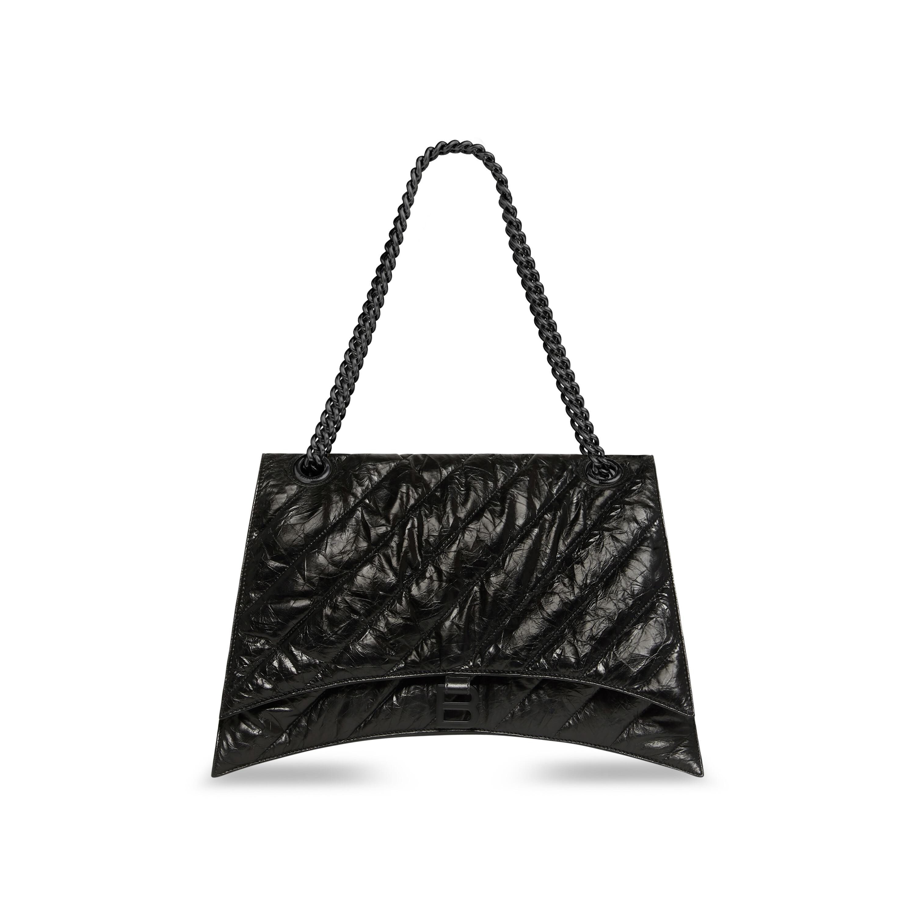 Women's Crush Large Chain Bag Quilted in Black Product Image